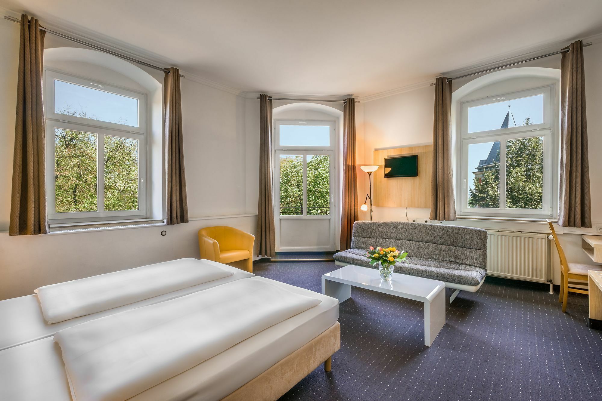 Hotel Am Bonhoefferplatz Dresden Exterior photo